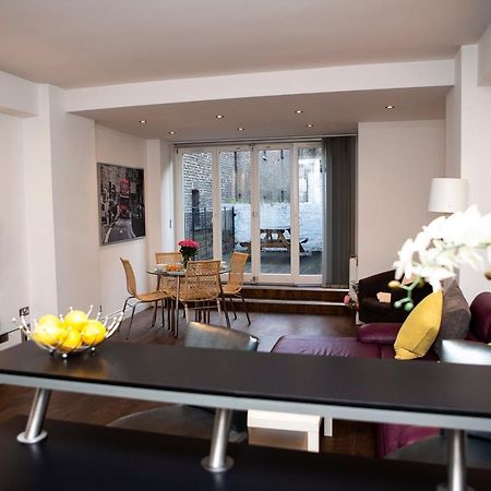Apt 1, Trafalgar Square 1St Floor By Indigo Flats London Exterior photo